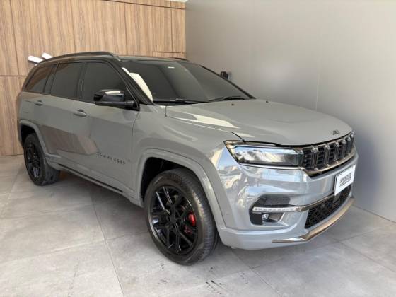 JEEP COMMANDER 2.0 HURRICANE 4 TURBO GASOLINA BLACKHAWK AT9 JEEP COMMANDER 2.0 HURRICANE 4 TURBO GASOLINA BLACKHAWK AT9